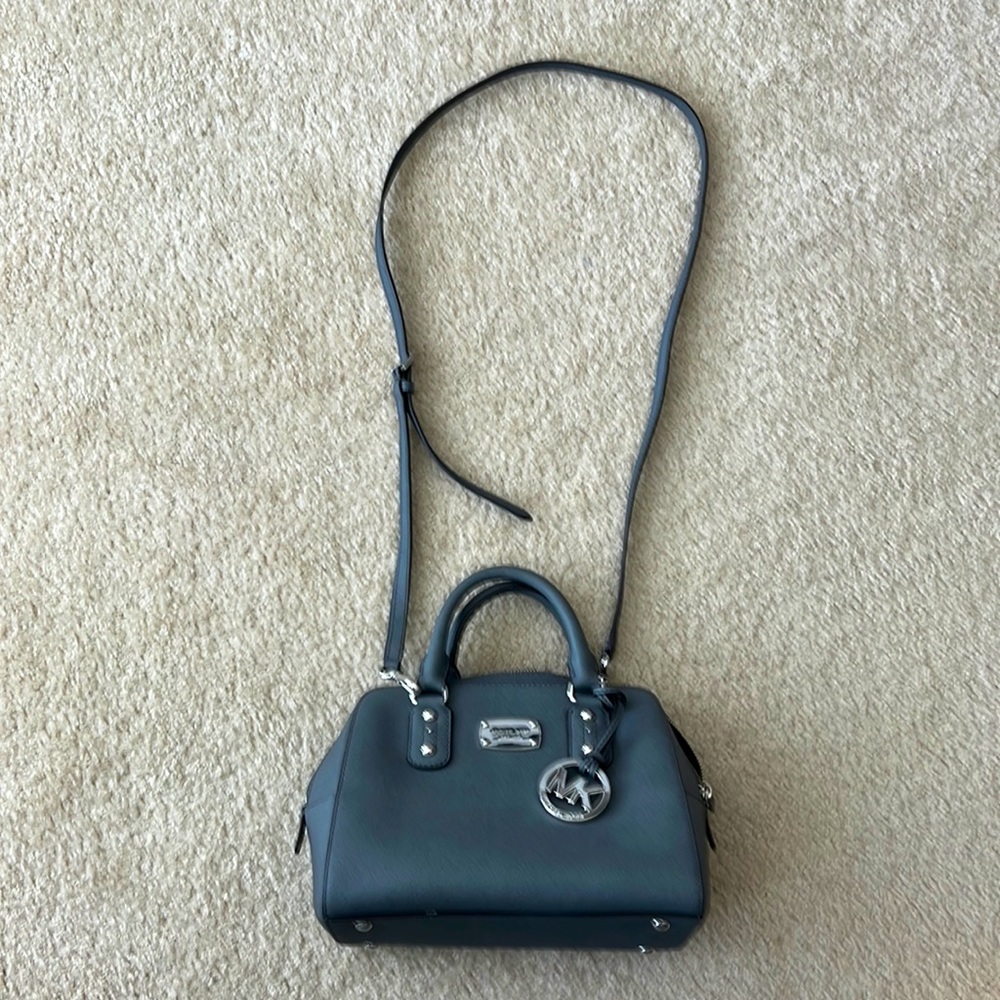 Michael Kors grey bag